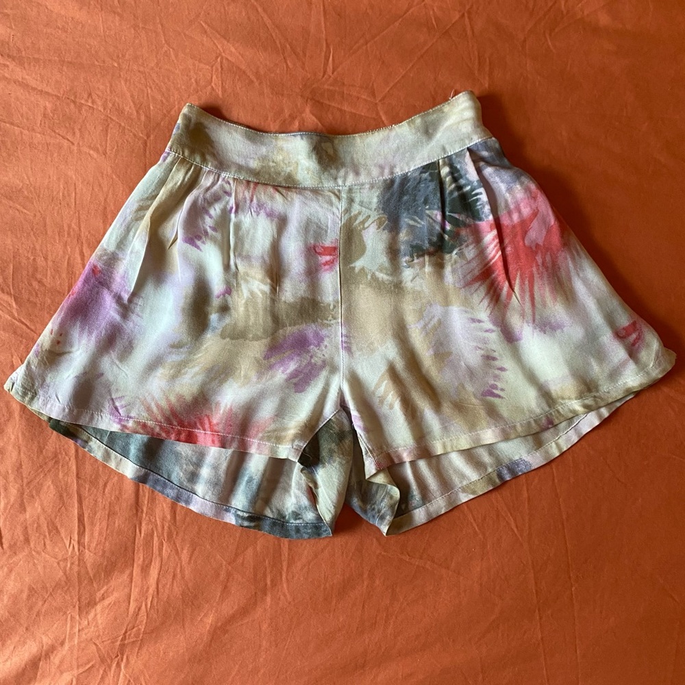 AEO Tie die splatter float easy shorts